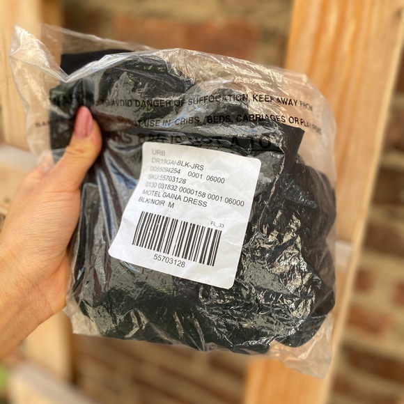 NWT S Motel UO Gaina Dress - Picture 7 of 15